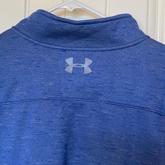 Under Armour 1/4 Zip Sweatshirt - Picture 4 of 5
